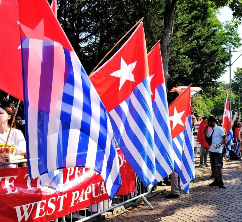 Protest bij Indonesische Ambassade te Den Haag op 27 augustus 2019 - Copyright Ating Manuputty